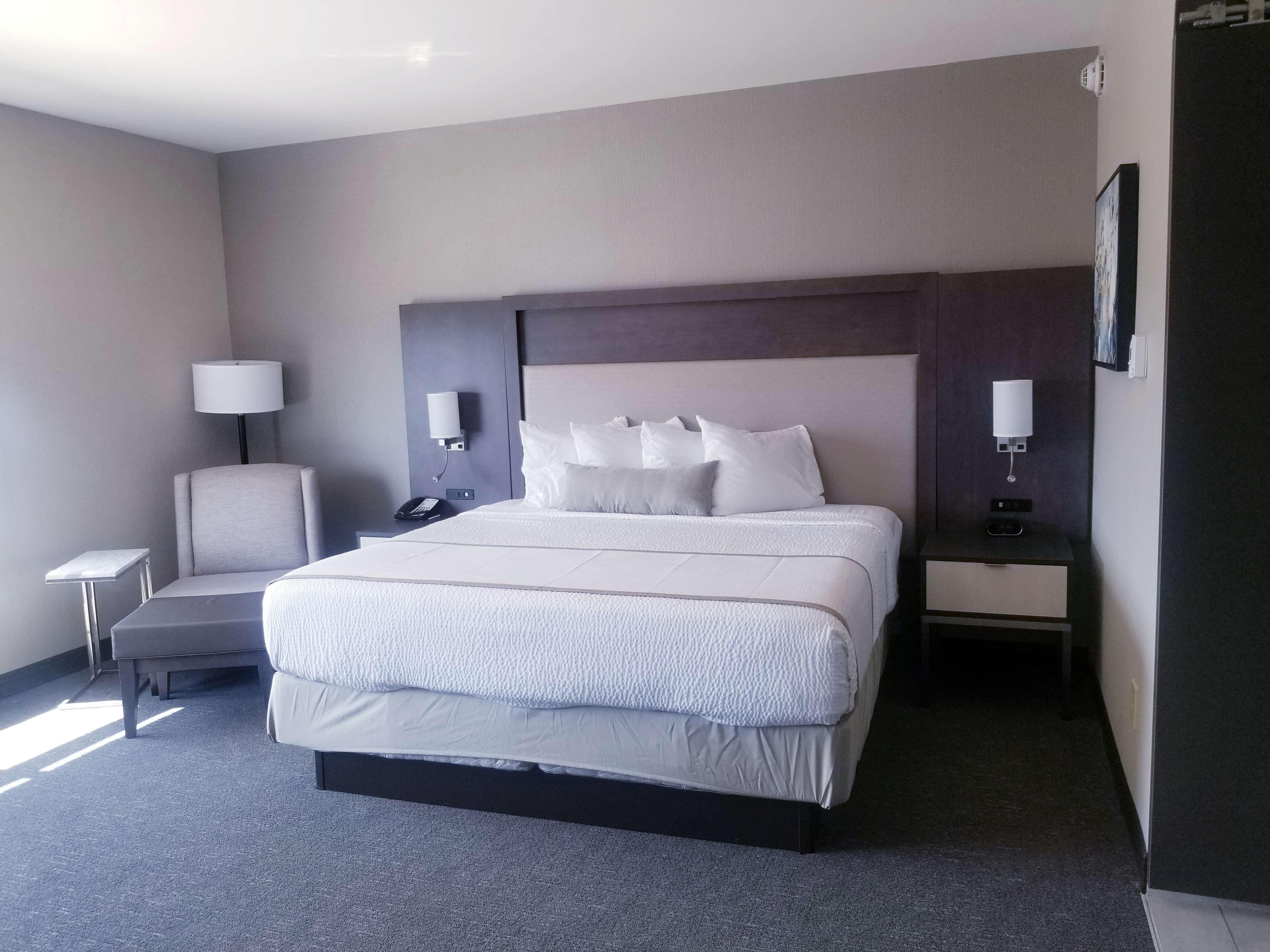 Best Western Plus Executive Residency Rigby'S Water World Hotel Ворнер-Робінс Екстер'єр фото